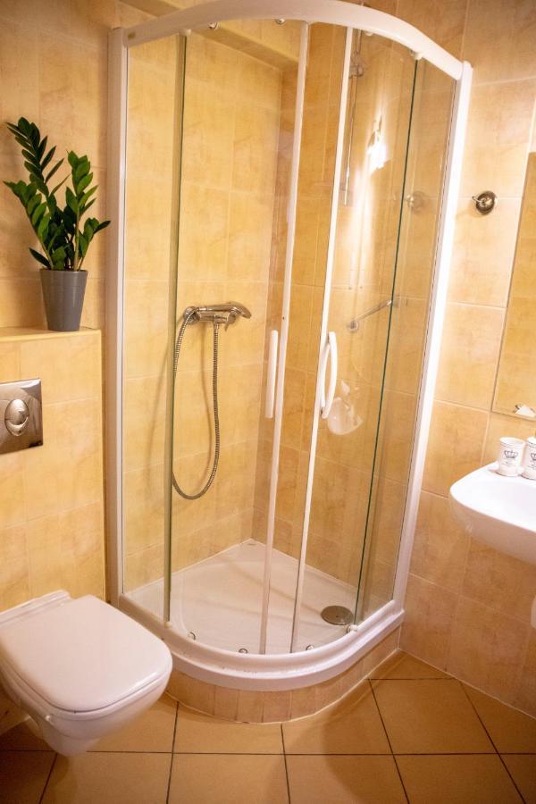Weranda Rooms Tychy Εξωτερικό φωτογραφία