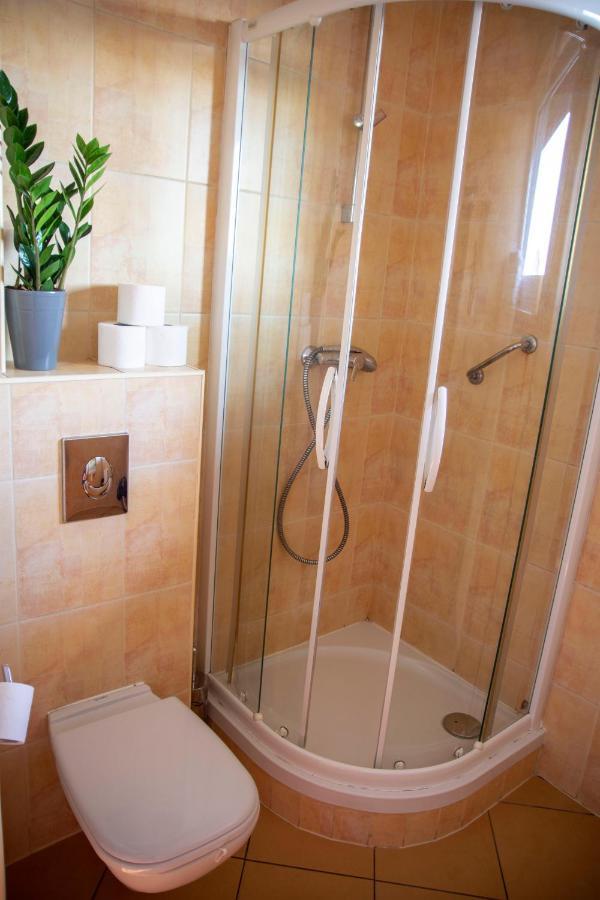Weranda Rooms Tychy Εξωτερικό φωτογραφία